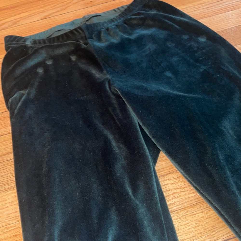 EUC Old Navy Green Velour leggings M 6-8